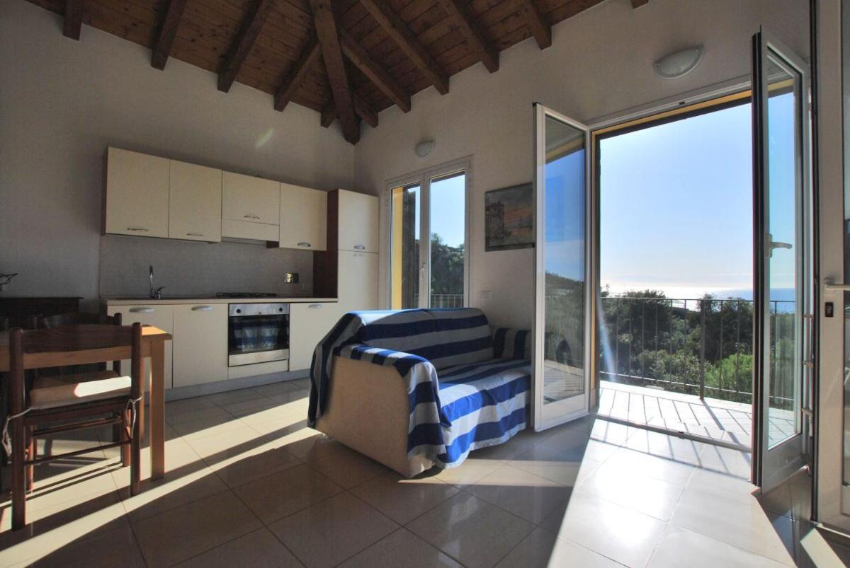 Villa Del Mare Ligure Elvezia Санто-Стефано-аль-Маре Екстер'єр фото